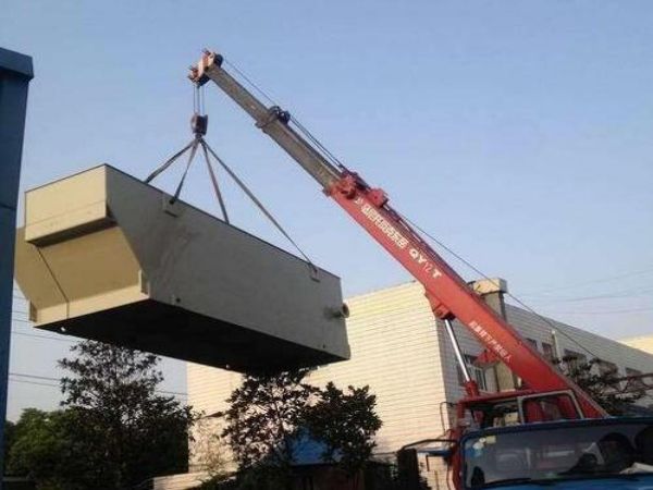 青阳县吊车出租_吊车出租的保养很重要